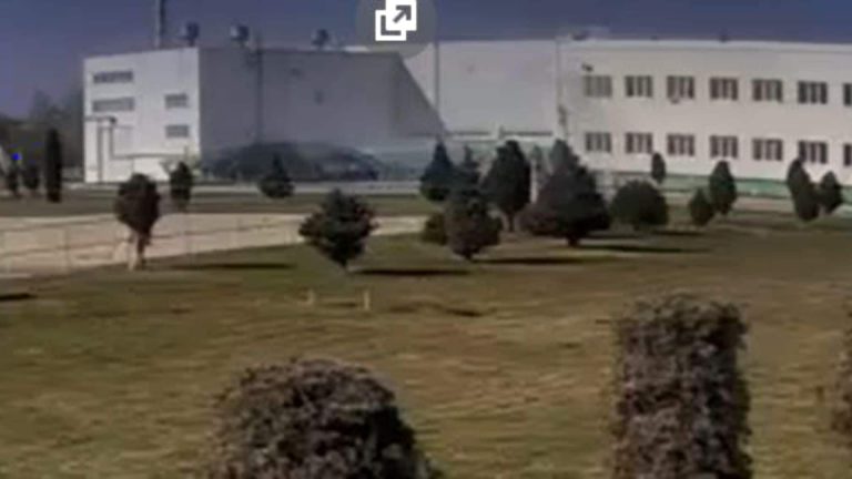 A fábrica de Dunapak foi bombardeada durante a invasão russa da Ucrânia